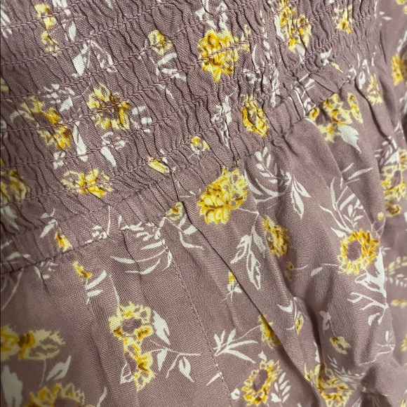 Beautiful Purple Floral Romper NWOT - Picture 3 of 4